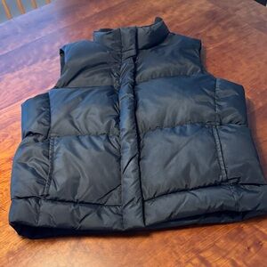 GAP Black Puffer Down Vest